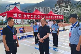 克洛普：罗伯逊的复出是个利好 安菲尔德的新看台太棒了